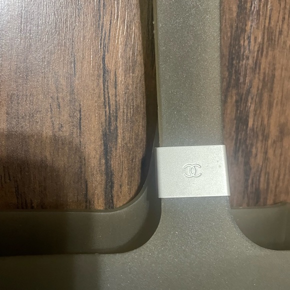 EUC Chanel Jelly Shoulder Tote - Picture 2 of 6